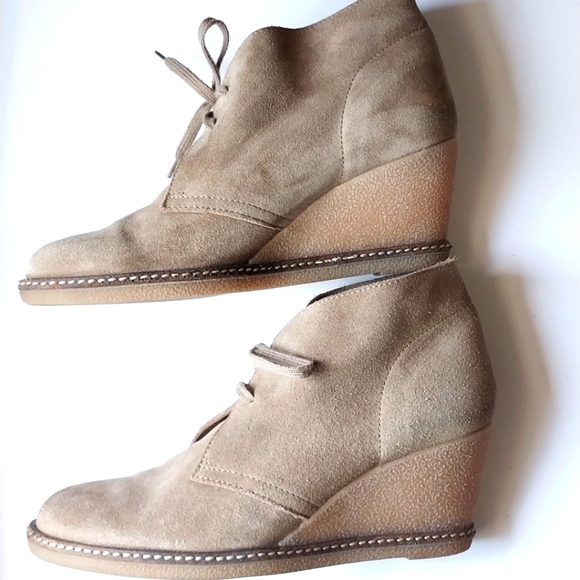 J Crew Tan Suede Wedge Ankle Bootie The MacAlister Size 8 - Picture 1 of 9